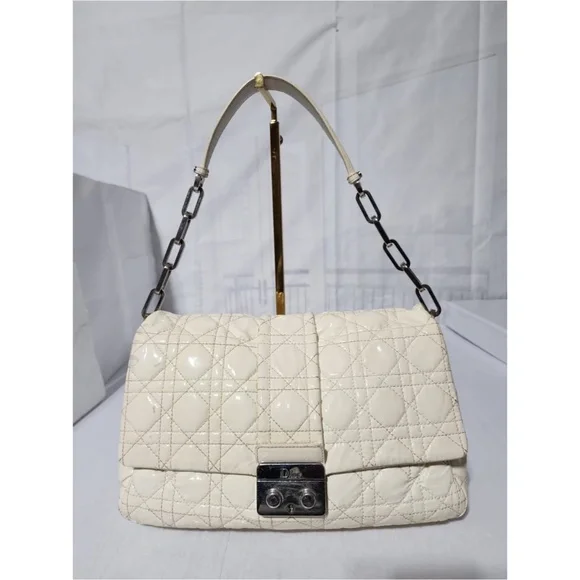 Authentic CHRISTIAN DIOR Lambskin Patent Cannage New Lock Flap Shoulder Bag - Picture 1 of 16